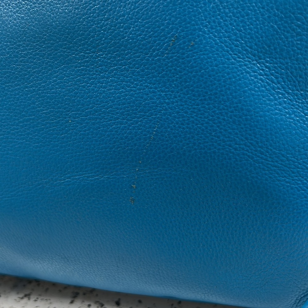 Michael Kors Fulton Leather Crossbody - Picture 4 of 11